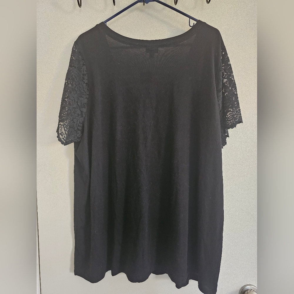 Black Lace Sleeve V-Neck Top - Picture 5 of 5